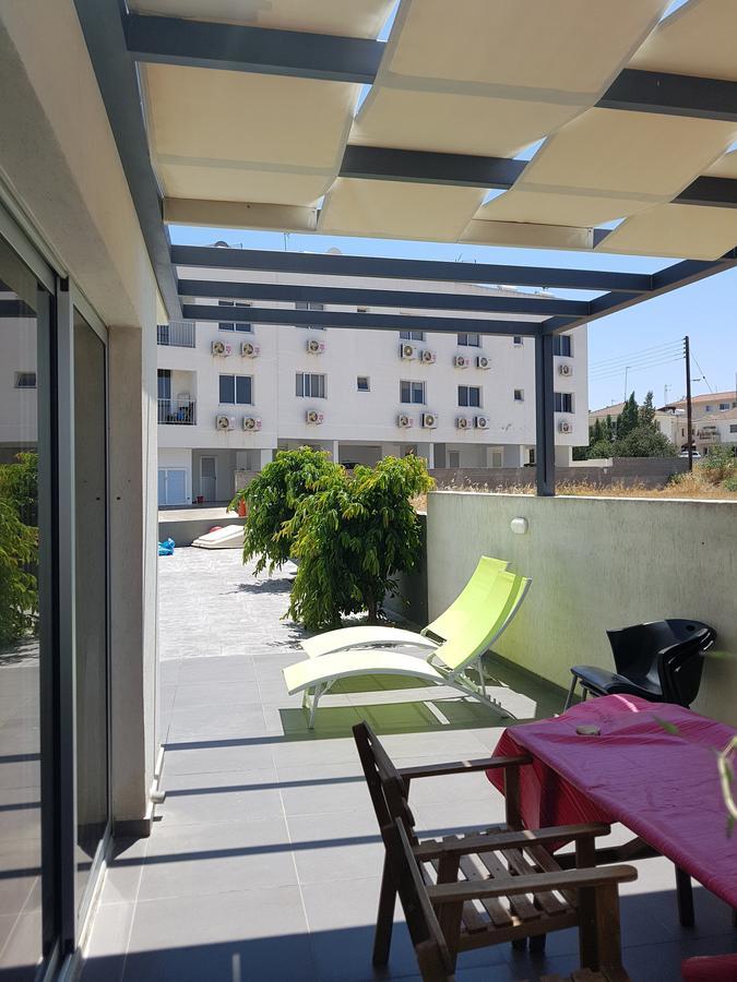 Palms Resort Apartments Alethriko Dış mekan fotoğraf