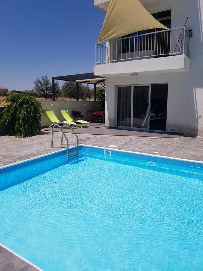 Palms Resort Apartments Alethriko Dış mekan fotoğraf